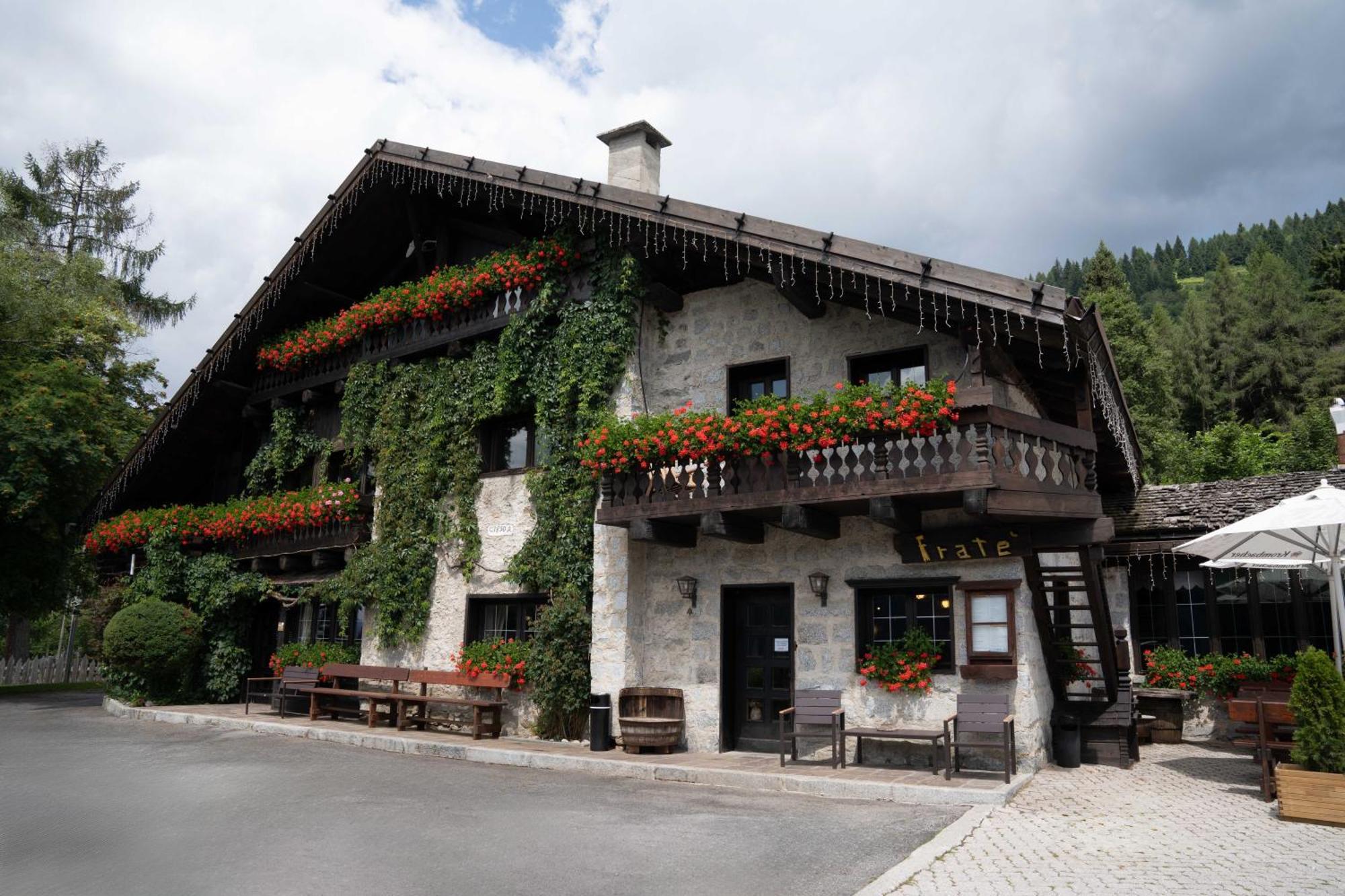 Albergo Ristorante Al Frate Da Streza Madonna Exterior foto